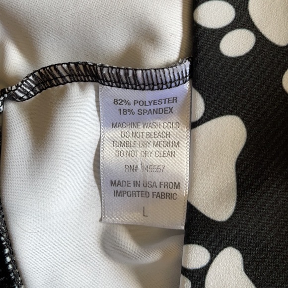 Call me active leggings size large paw print - Picture 4 of 4